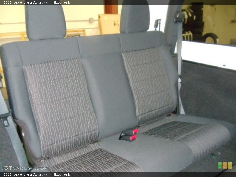 Black Interior Photo for the 2012 Jeep Wrangler Sahara 4x4 #59903636