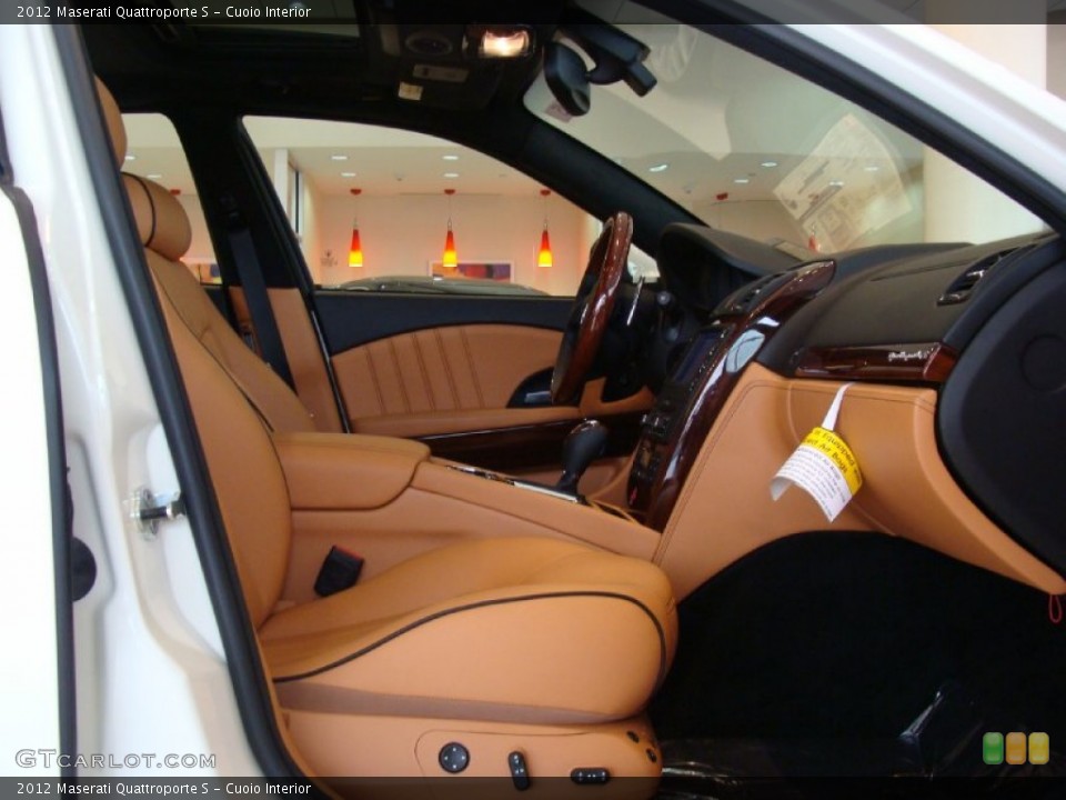 Cuoio Interior Photo for the 2012 Maserati Quattroporte S #59908442