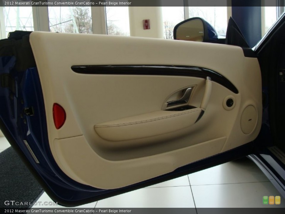 Pearl Beige Interior Door Panel for the 2012 Maserati GranTurismo Convertible GranCabrio #59908739