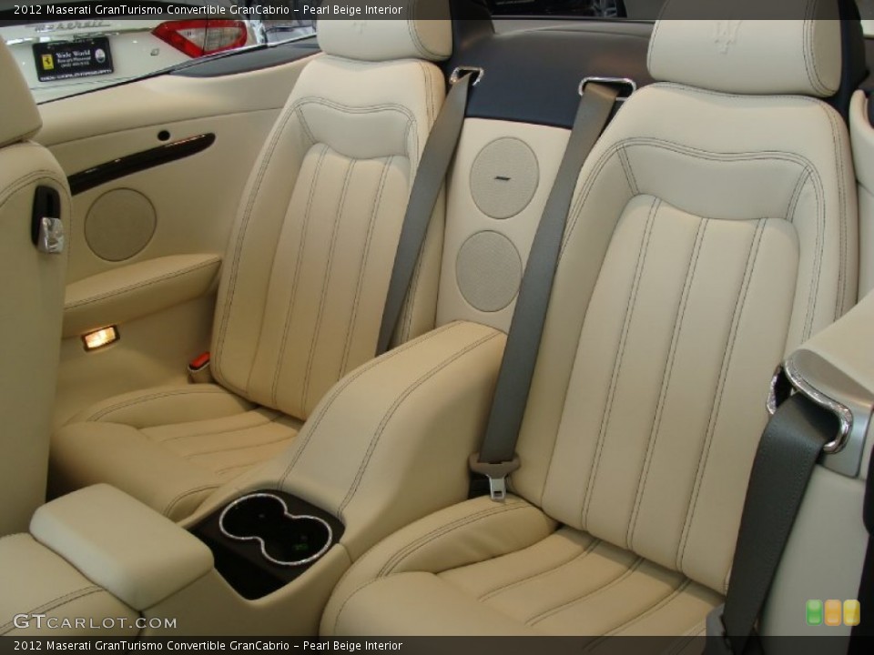 Pearl Beige Interior Photo for the 2012 Maserati GranTurismo Convertible GranCabrio #59908748