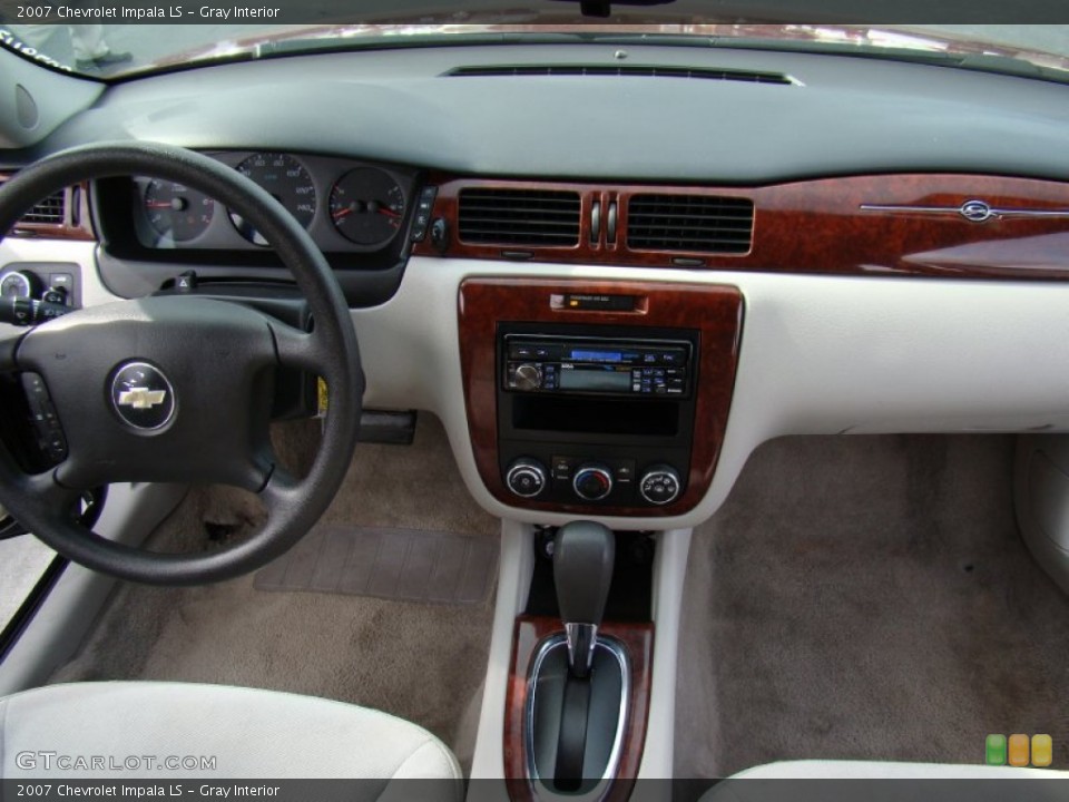 Gray Interior Dashboard for the 2007 Chevrolet Impala LS #59914913