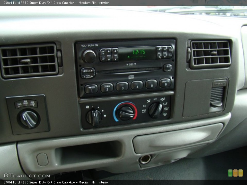 Medium Flint Interior Controls for the 2004 Ford F250 Super Duty FX4 Crew Cab 4x4 #59915909