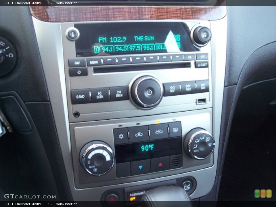 Ebony Interior Controls for the 2011 Chevrolet Malibu LTZ #59919236