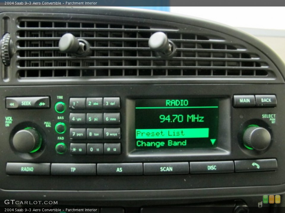 Parchment Interior Controls for the 2004 Saab 9-3 Aero Convertible #59928230