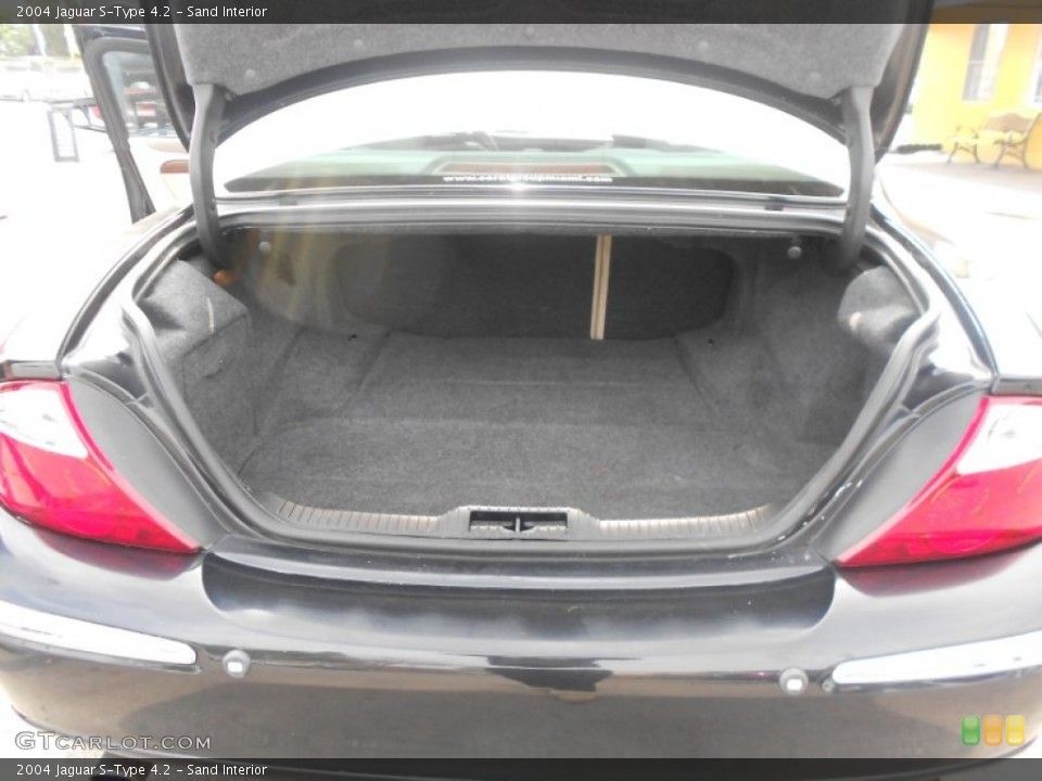 Sand Interior Trunk for the 2004 Jaguar S-Type 4.2 #59938253