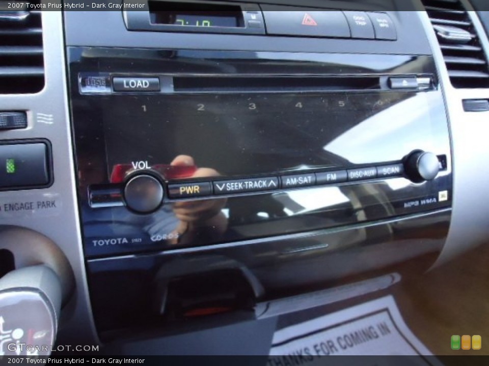 Dark Gray Interior Audio System for the 2007 Toyota Prius Hybrid #59940929