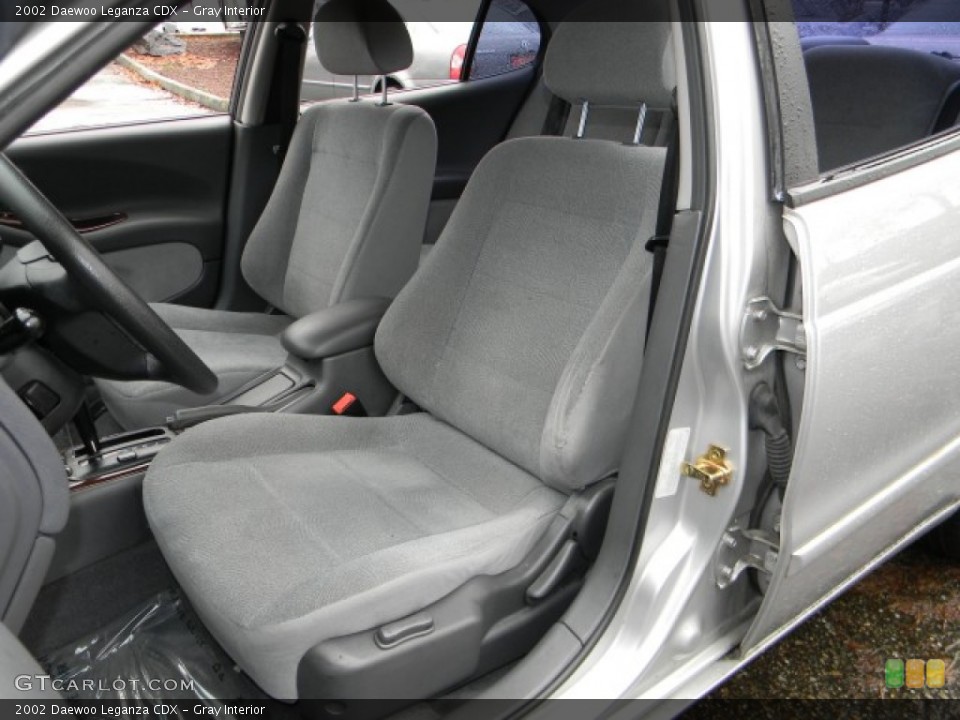 Gray Interior Photo for the 2002 Daewoo Leganza CDX #59982460