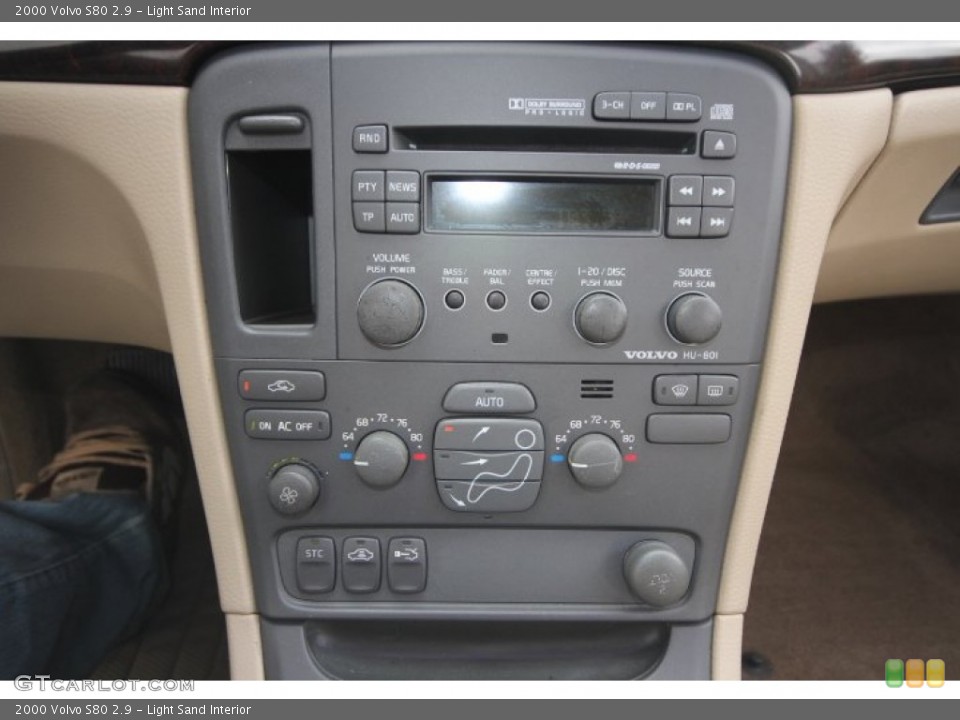 Light Sand Interior Controls for the 2000 Volvo S80 2.9 #59984352