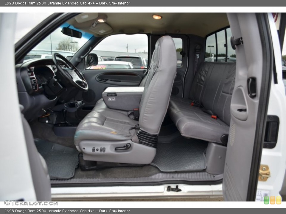 Dark Gray Interior Photo for the 1998 Dodge Ram 2500 Laramie Extended Cab 4x4 #59985267