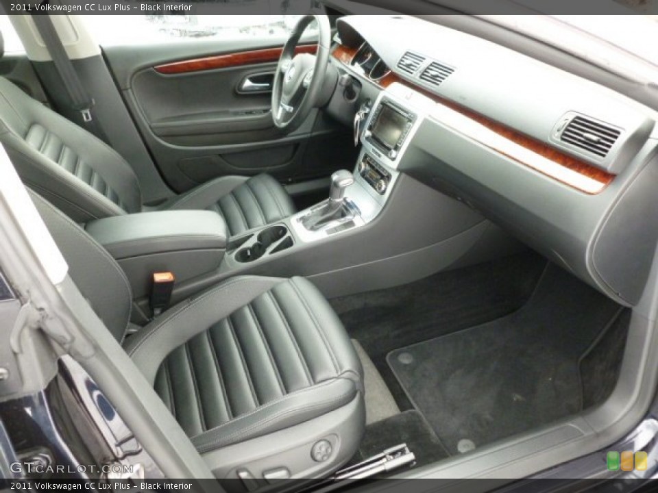 Black Interior Photo for the 2011 Volkswagen CC Lux Plus #59994343