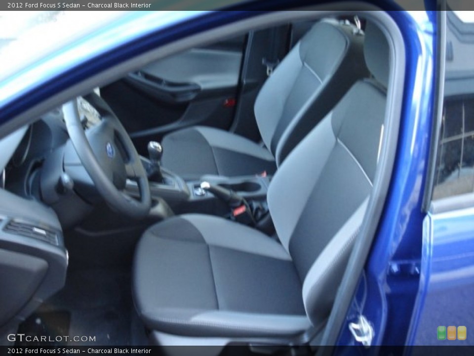 Charcoal Black Interior Photo for the 2012 Ford Focus S Sedan #60009877