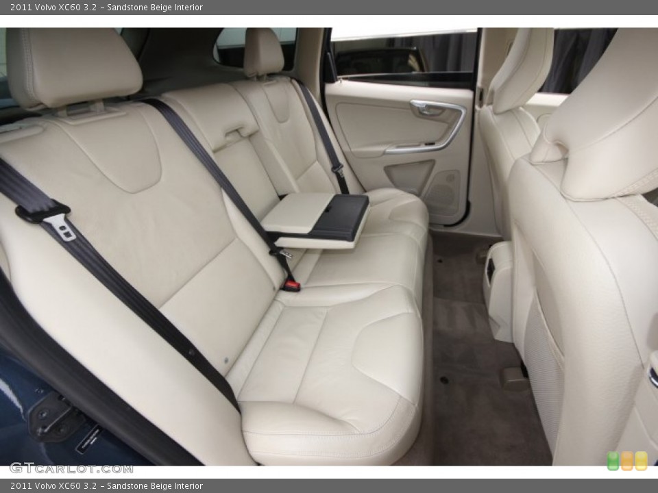 Sandstone Beige Interior Photo for the 2011 Volvo XC60 3.2 #60011833