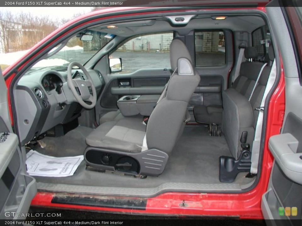 Medium/Dark Flint Interior Photo for the 2004 Ford F150 XLT SuperCab 4x4 #60016441