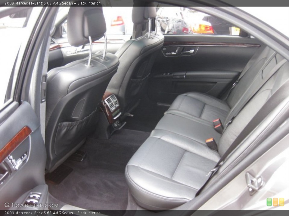 Black Interior Rear Seat for the 2009 Mercedes-Benz S 63 AMG Sedan #60018992