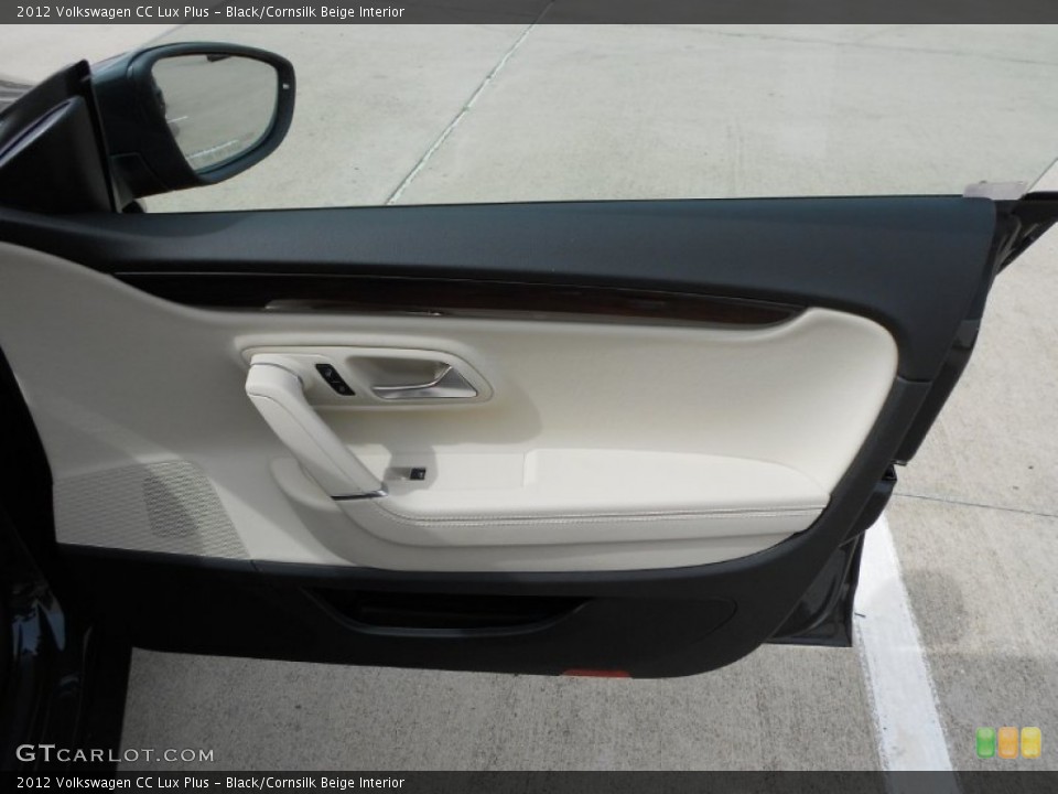 Black/Cornsilk Beige Interior Door Panel for the 2012 Volkswagen CC Lux Plus #60022646