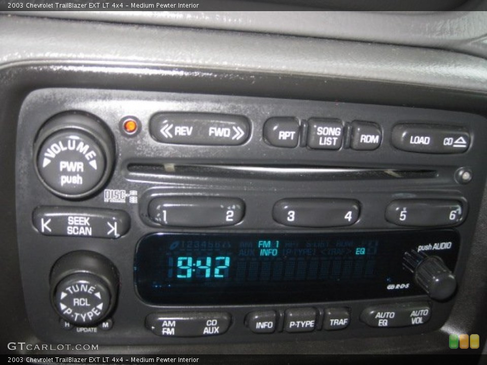 Medium Pewter Interior Audio System for the 2003 Chevrolet TrailBlazer EXT LT 4x4 #60025763