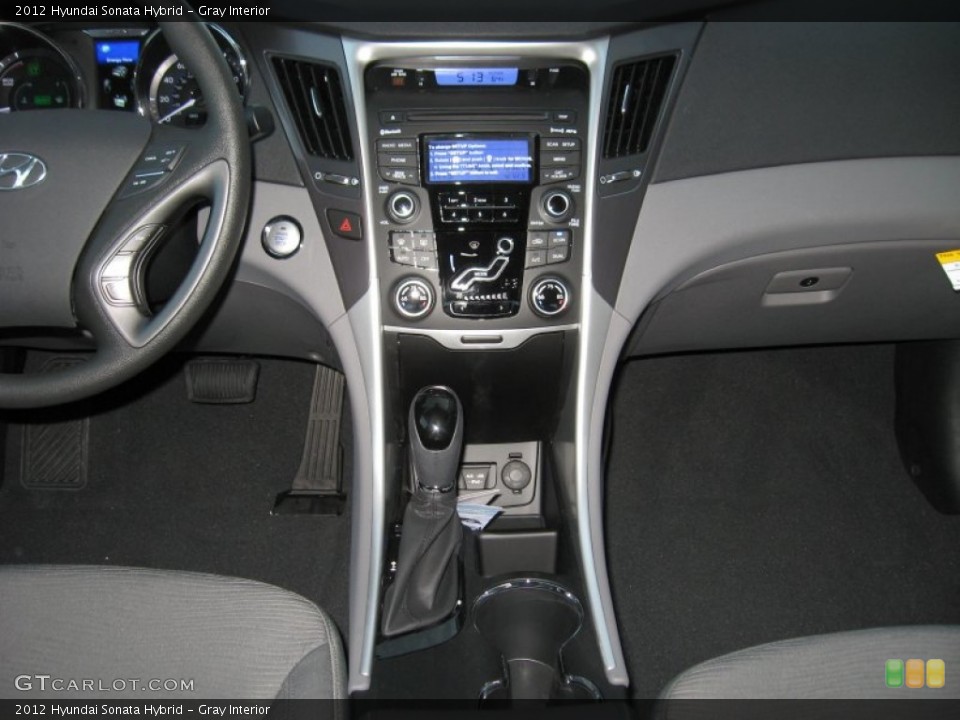 Gray Interior Controls for the 2012 Hyundai Sonata Hybrid #60028483