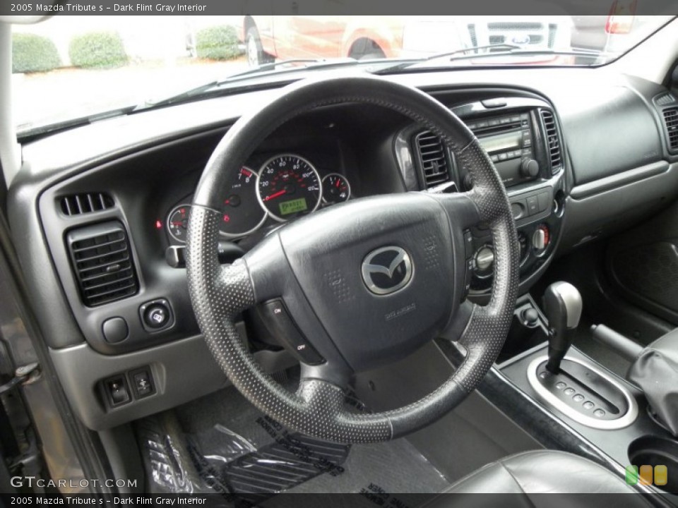 Dark Flint Gray Interior Photo for the 2005 Mazda Tribute s #60028622