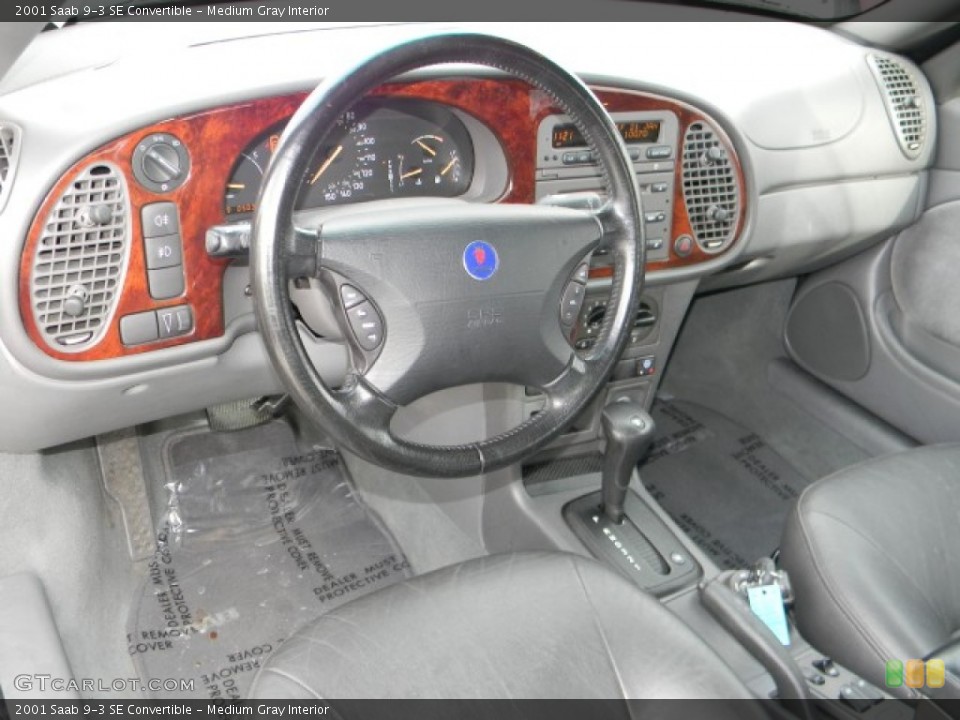 Medium Gray Interior Dashboard for the 2001 Saab 9-3 SE Convertible #60032933