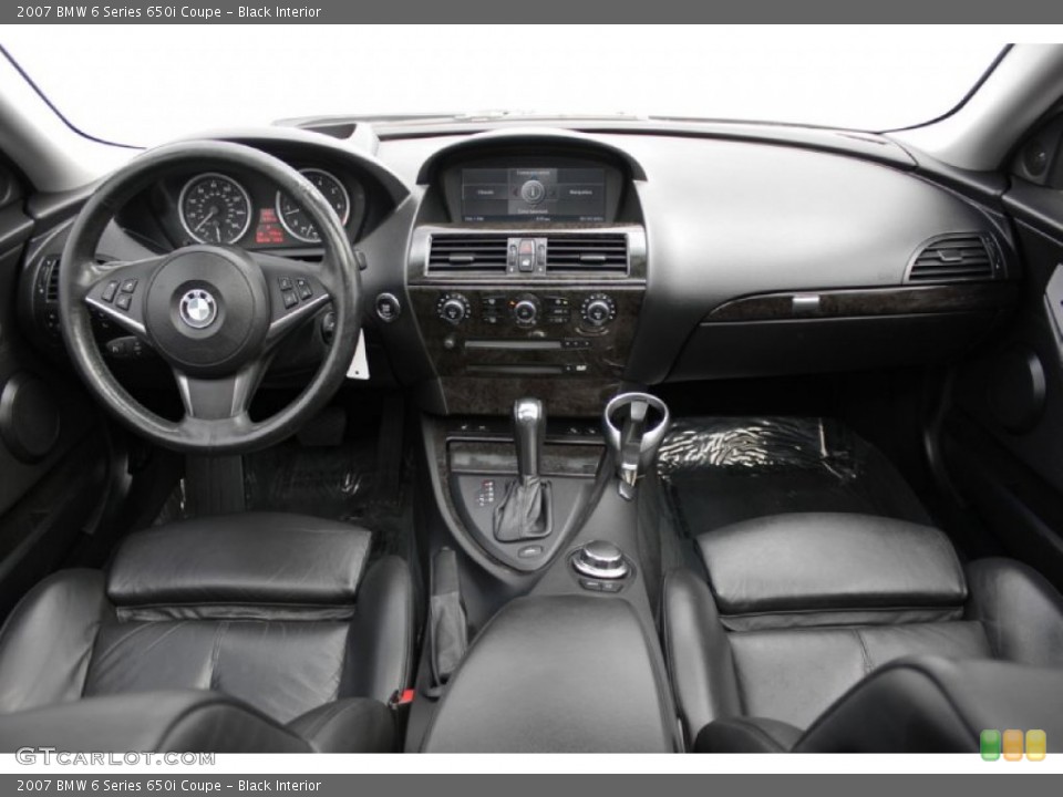 Black Interior Dashboard for the 2007 BMW 6 Series 650i Coupe #60034730