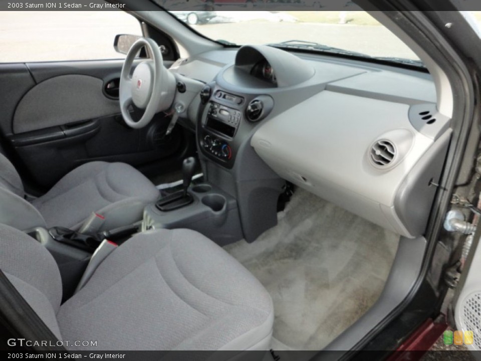 Gray Interior Photo for the 2003 Saturn ION 1 Sedan #60042245