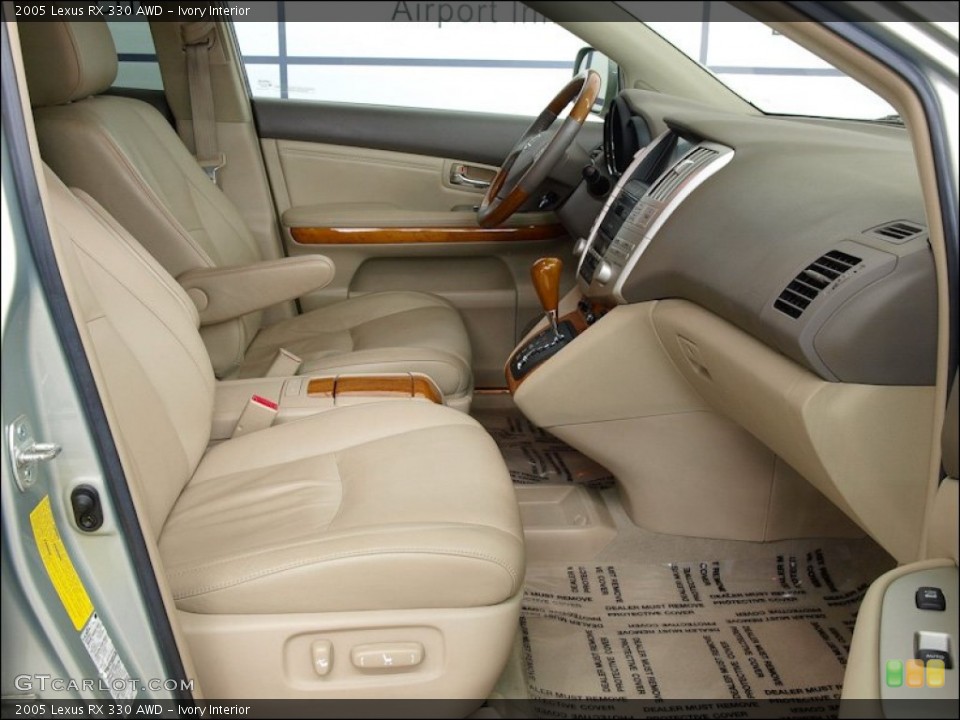Ivory Interior Photo for the 2005 Lexus RX 330 AWD #60046828