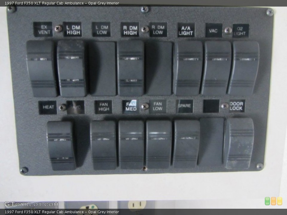 Opal Grey Interior Controls for the 1997 Ford F350 XLT Regular Cab Ambulance #60050431