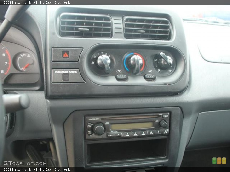 Gray Interior Controls for the 2001 Nissan Frontier XE King Cab #60065151