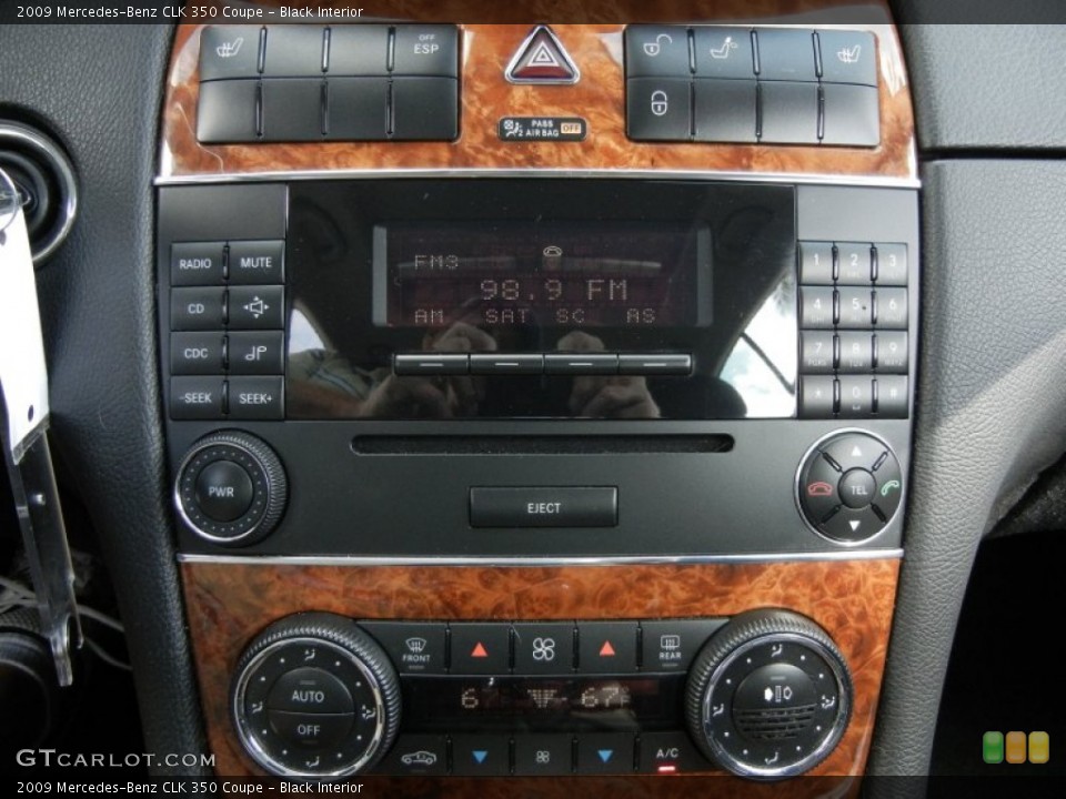 Black Interior Controls for the 2009 Mercedes-Benz CLK 350 Coupe #60068943