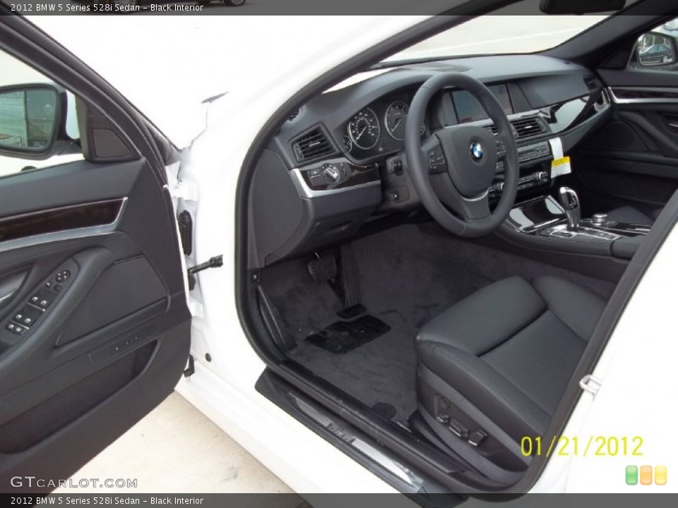 Black Interior Photo for the 2012 BMW 5 Series 528i Sedan #60073446