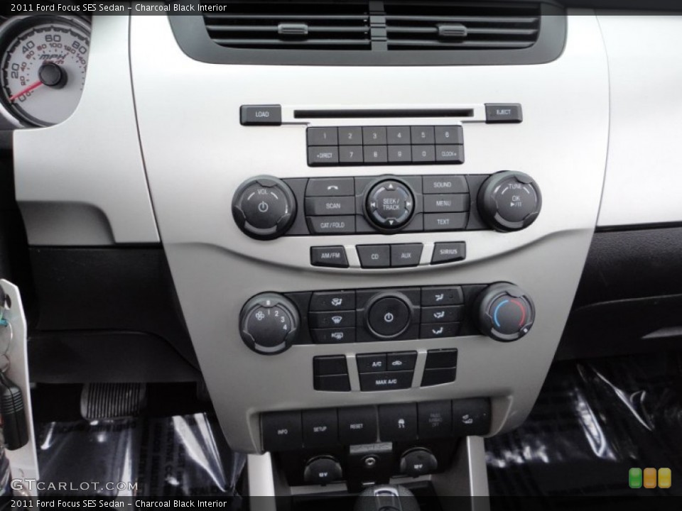 Charcoal Black Interior Controls for the 2011 Ford Focus SES Sedan #60087120