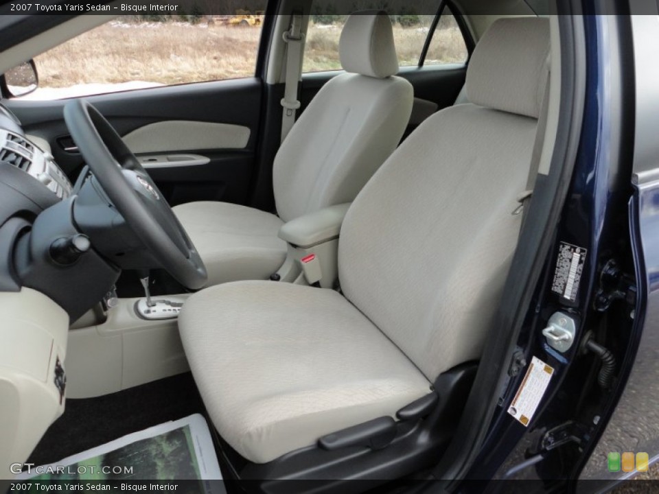 Bisque Interior Photo for the 2007 Toyota Yaris Sedan #60087999