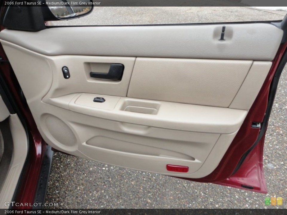 Medium/Dark Flint Grey Interior Door Panel for the 2006 Ford Taurus SE #60088623
