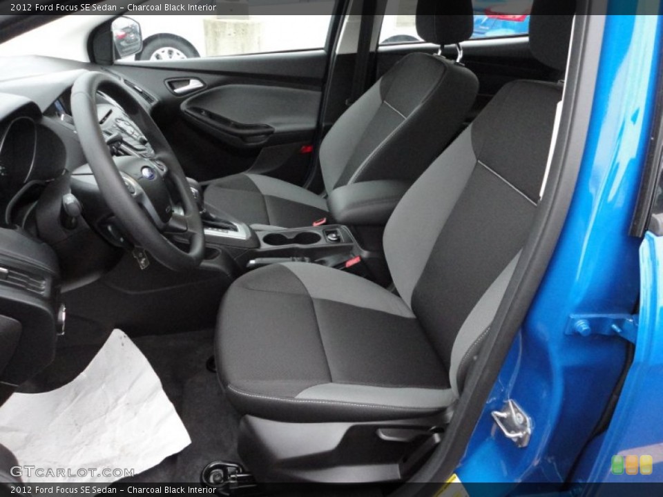 Charcoal Black Interior Photo for the 2012 Ford Focus SE Sedan #60095475