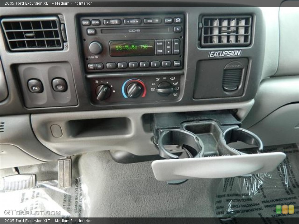 Medium Flint Interior Controls for the 2005 Ford Excursion XLT #60098526