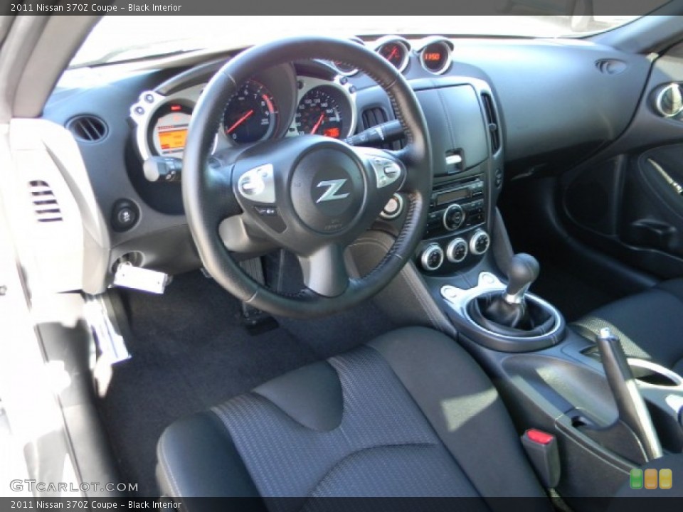 Black Interior Photo for the 2011 Nissan 370Z Coupe #60100173