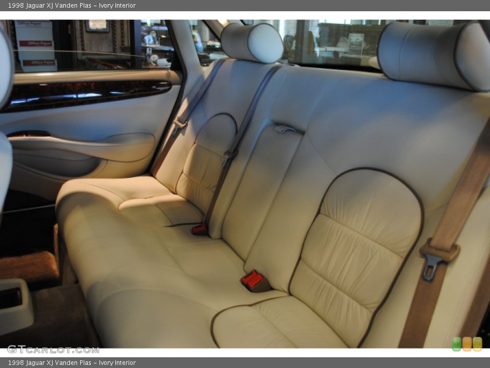 Ivory Interior Photo for the 1998 Jaguar XJ Vanden Plas #60129807