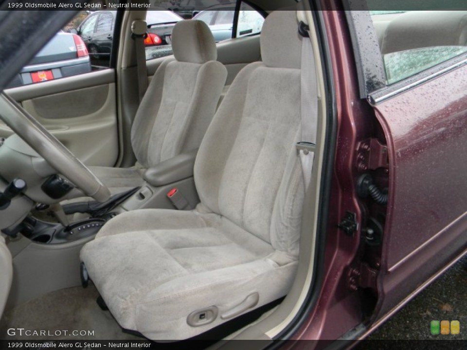 Neutral Interior Front Seat for the 1999 Oldsmobile Alero GL Sedan #60139208