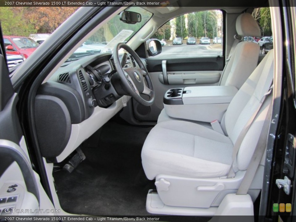 Light Titanium/Ebony Black Interior Photo for the 2007 Chevrolet Silverado 1500 LT Extended Cab #60143967