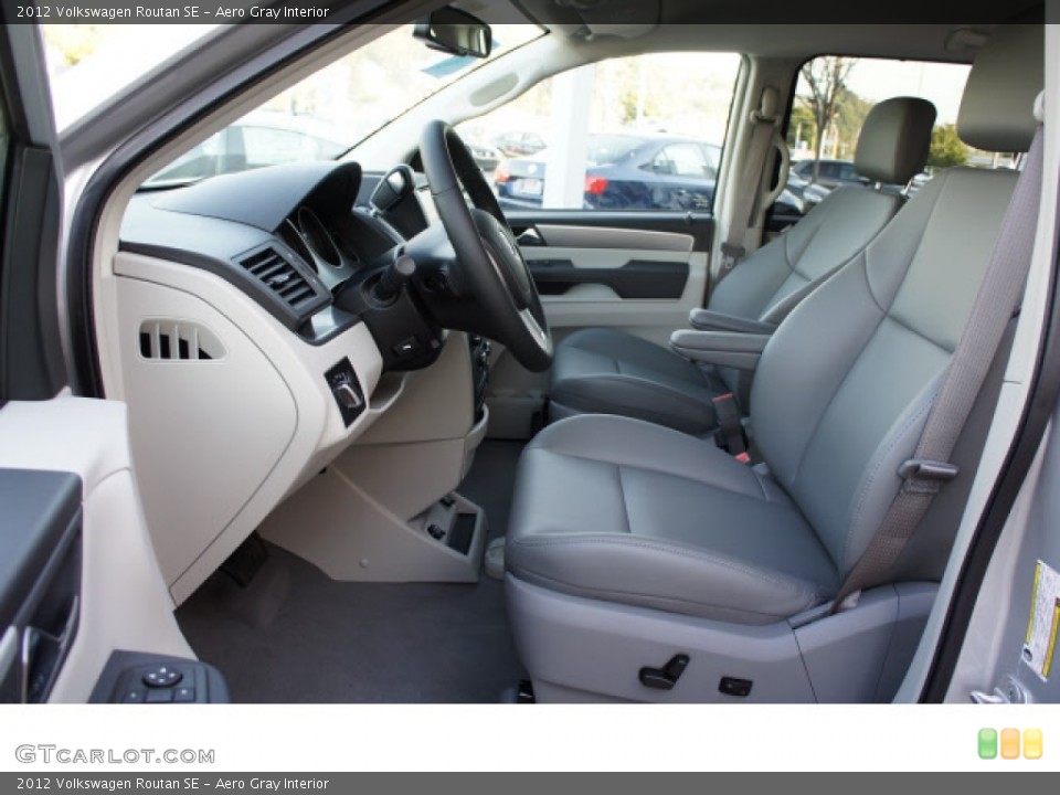 Aero Gray 2012 Volkswagen Routan Interiors