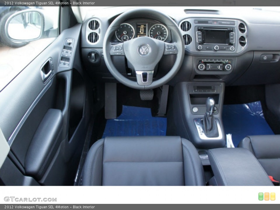Black Interior Dashboard for the 2012 Volkswagen Tiguan SEL 4Motion #60148662