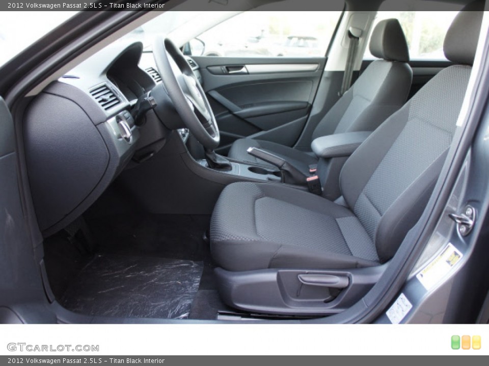 Titan Black Interior Photo for the 2012 Volkswagen Passat 2.5L S #60148765