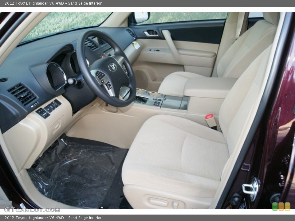 Sand Beige Interior Photo for the 2012 Toyota Highlander V6 4WD #60151875