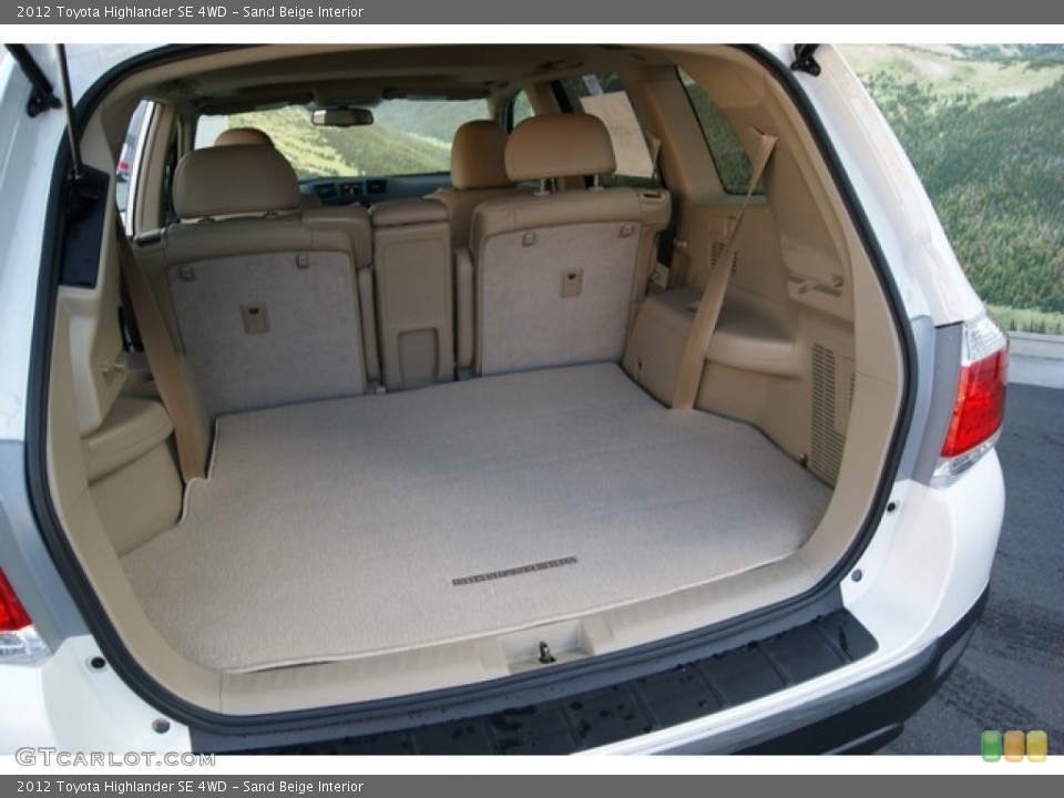 Sand Beige Interior Trunk for the 2012 Toyota Highlander SE 4WD #60152076