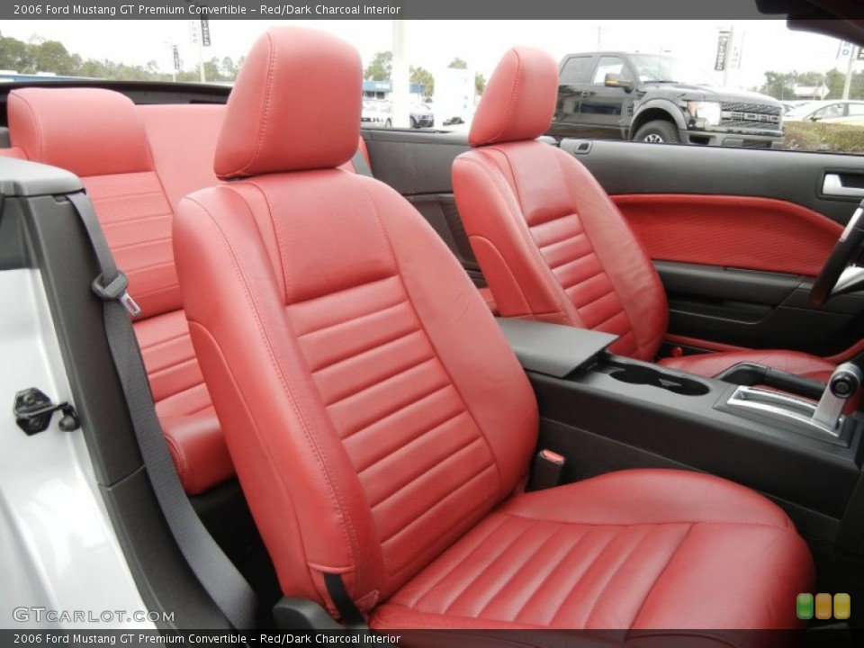 Red/Dark Charcoal Interior Photo for the 2006 Ford Mustang GT Premium Convertible #60158793