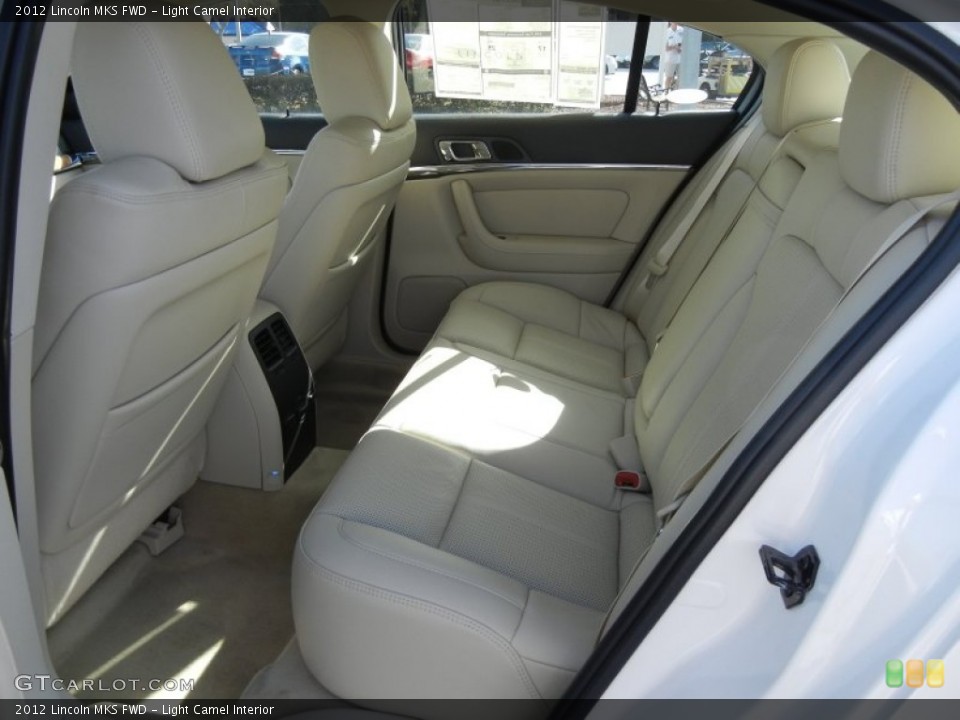 Light Camel Interior Photo for the 2012 Lincoln MKS FWD #60161906