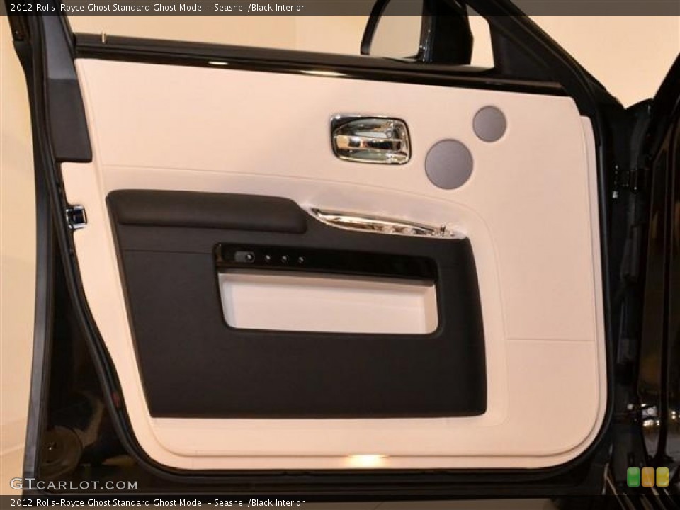 Seashell/Black Interior Door Panel for the 2012 Rolls-Royce Ghost  #60168060