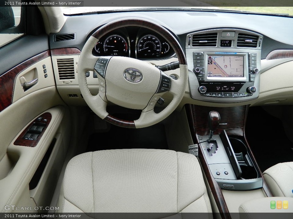 Ivory Interior Photo for the 2011 Toyota Avalon Limited #60168306