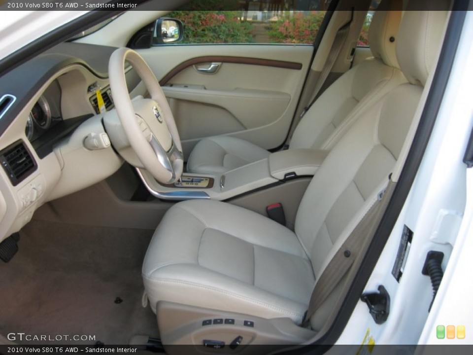 Sandstone Interior Photo for the 2010 Volvo S80 T6 AWD #60169758