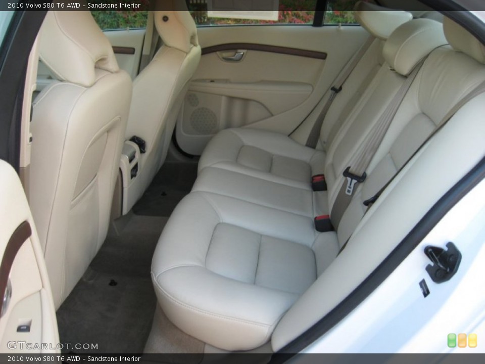 Sandstone Interior Photo for the 2010 Volvo S80 T6 AWD #60169785